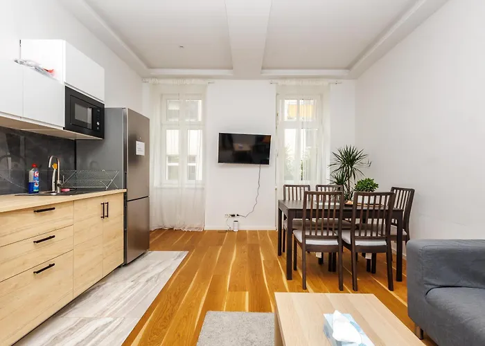 5 Beds 2 Bedrooms Top Apart In Vienna\'S Heart
